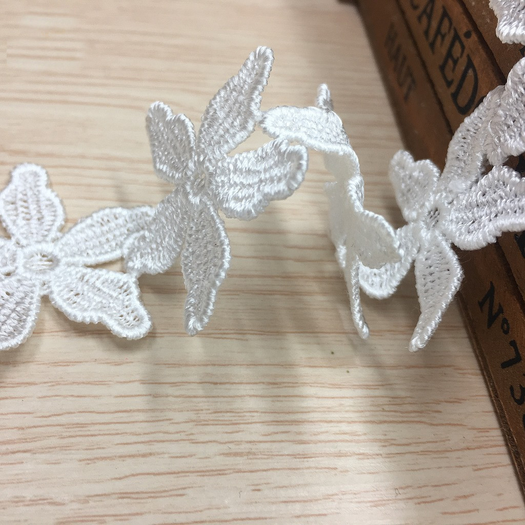 Embroidered Five-leaf Flower O - Lace Ribbon Trim incelemesi ve fiyatı